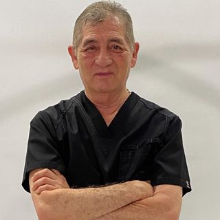 Ampliar imagen: Roberto Solís Pérez, Ginecólogo Veracruz