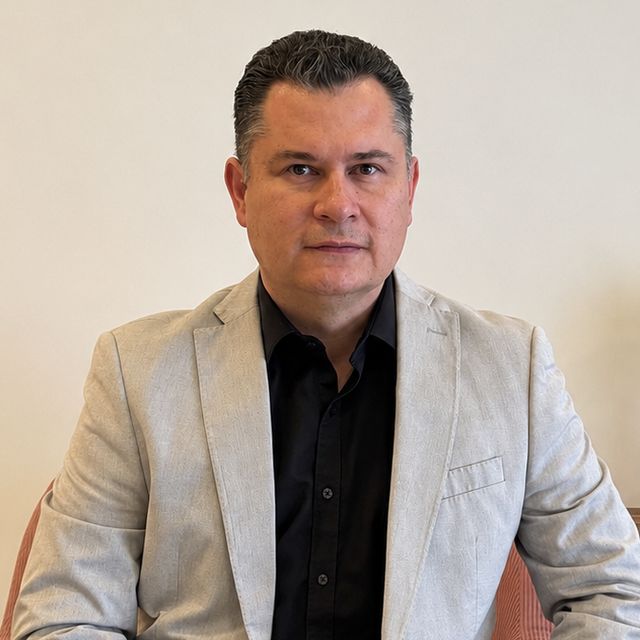 Héctor Arturo Velázquez Maldonado, Ginecólogo Guadalajara