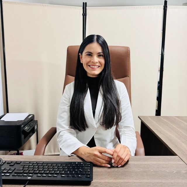 Nathalie Torres Alarcón, Anestesiólogo Morelia