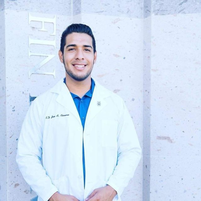 Jose Alberto Cisneros Sánchez, Dentista - Odontólogo Mexicali