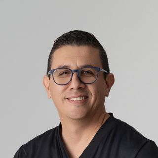 Alberto Blas Reina, Urólogo Hermosillo