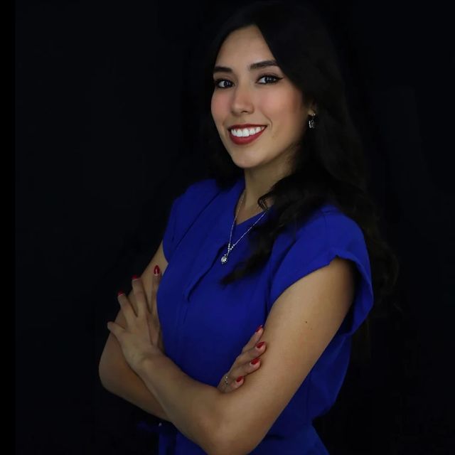 Itzel Gallegos Mares, Dentista - Odontólogo Tijuana