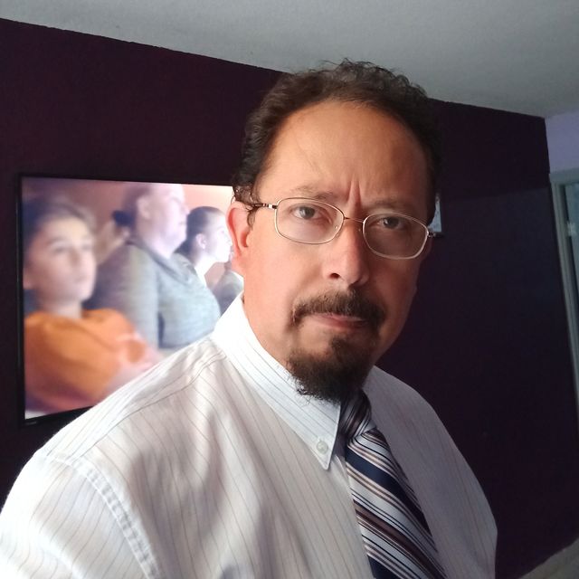 Rene Dominguez Landa, Psicólogo Baja California