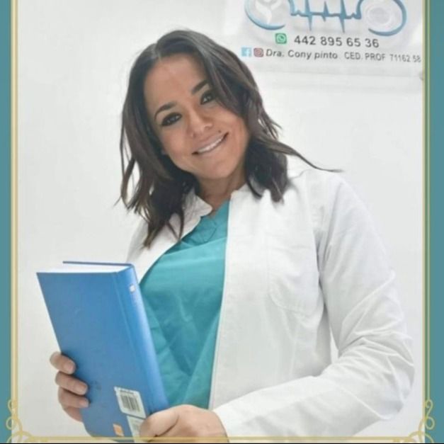 Cony Pinto, Médico general Santiago de Querétaro