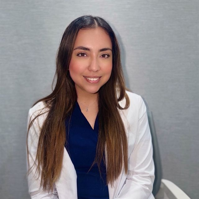 Evelyn Lozada Valencia, Traumatólogo Veracruz Centro