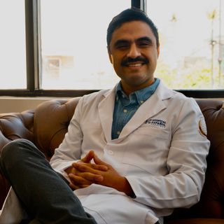 Ampliar imagen: Gustavo Sarmiento Blanco, Traumatólogo Veracruz Centro