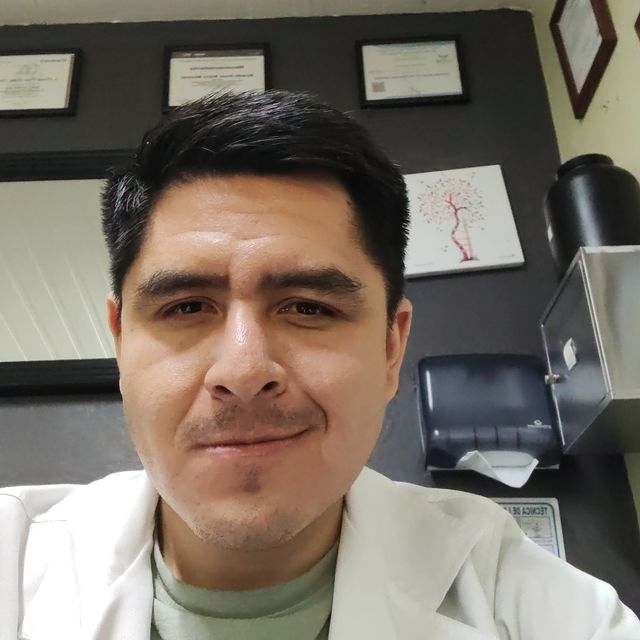 David Yahutentzi Roa, Médico general Naucalpan de Juárez
