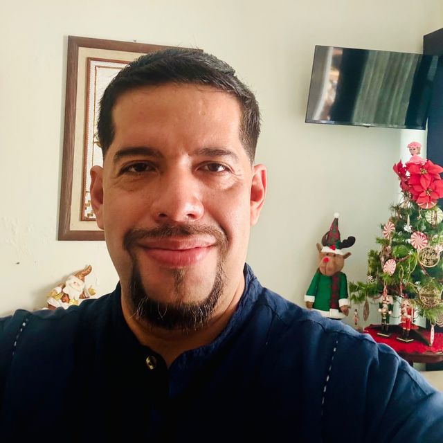 Roberto Antonio Uscanga Hernández, Analista clínico San Andres Tuxtla