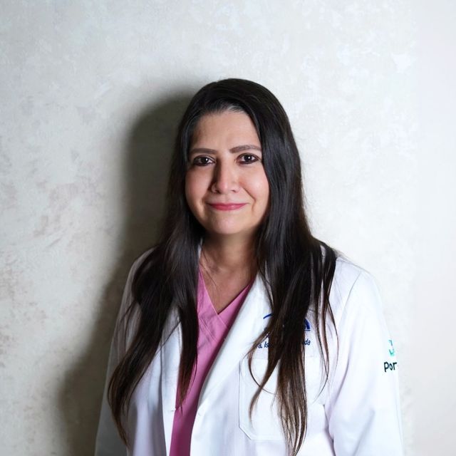 Isela Rendón Pineda, Oftalmólogo Villahermosa