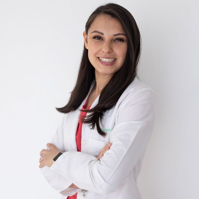 Mónica Carrillo Martínez, Nutriólogo Ciudad de México