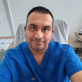 Dr. Jorge Antonio Becerra Villa