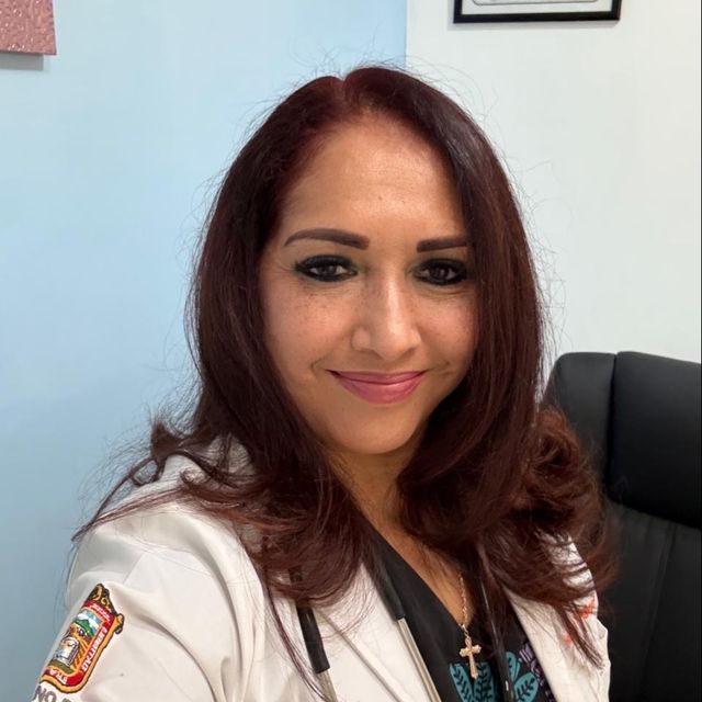 Irais Mendoza Arellanes, Ginecólogo Texcoco