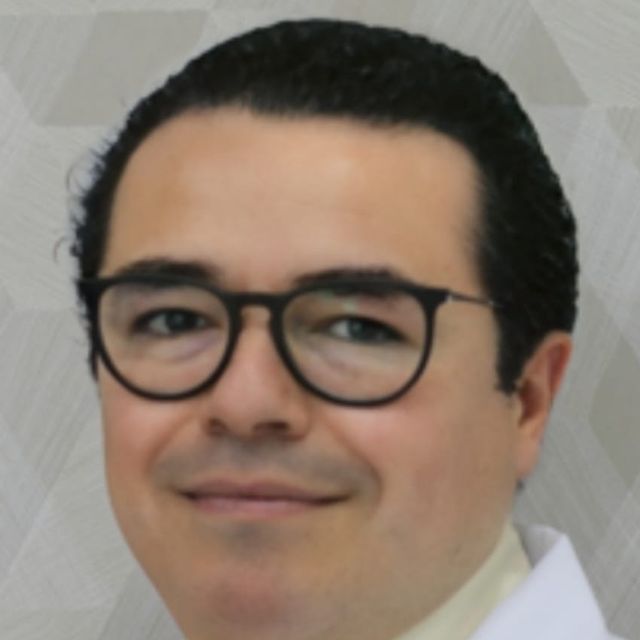 Edgar M Calderón Meza, Hematólogo Tijuana