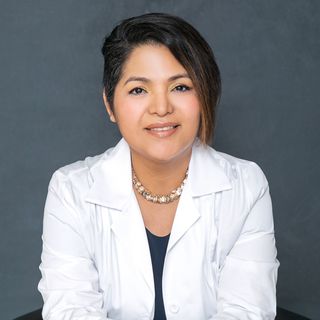 Ampliar imagen: Catalina Rincón Pérez, Dermatólogo Naucalpan de Juárez