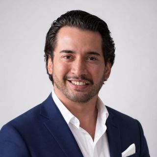 Sergio Alejandro Cerda Mendoza, Médico estético Guadalajara