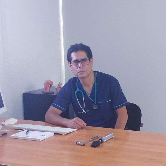 Jesús Darío Rayo Mares, Neurólogo Venustiano Carranza