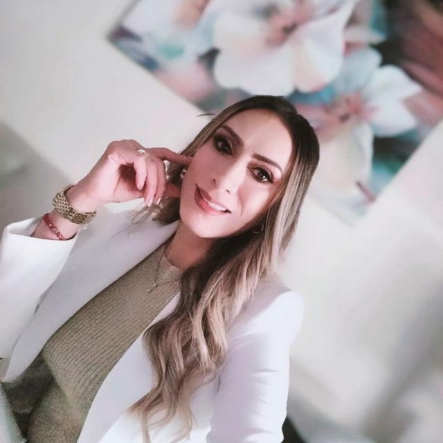 Lorena Betsabé Ulloa Bedia, Dentista - Odontólogo Zacatecas