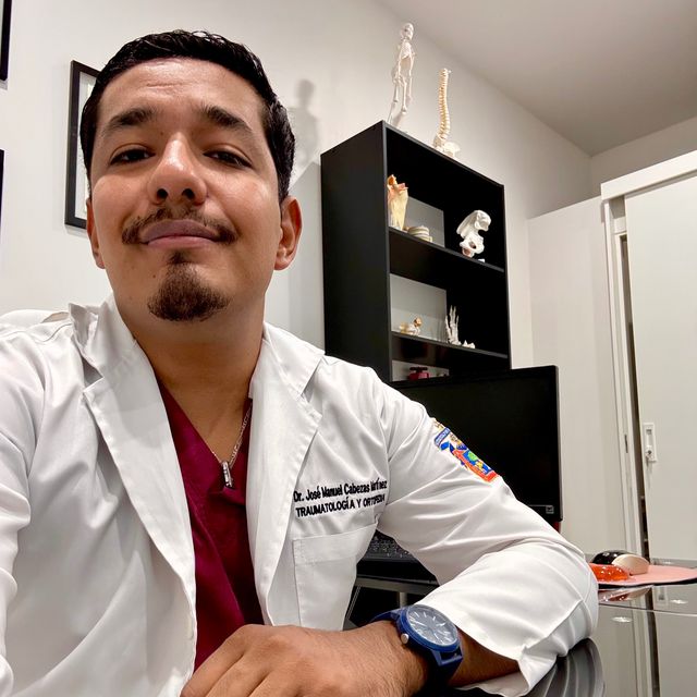 José Manuel Cabezas Martínez, Ortopedista Guadalajara