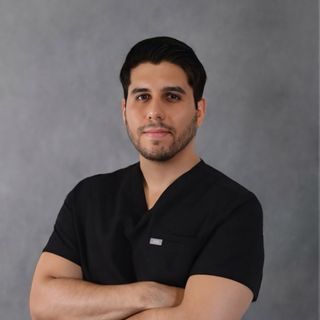 Ampliar imagen: Yosef Dueñez Uriarte, Médico general Mexicali