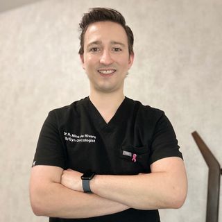 Ampliar imagen: Ricardo Niño de Rivera Licon, Ginecólogo Monterrey