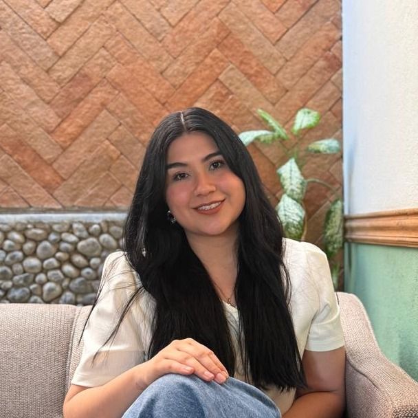 Triana Espinosa, Psicólogo Colima