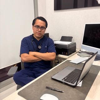 Dr. Aldo Landero
