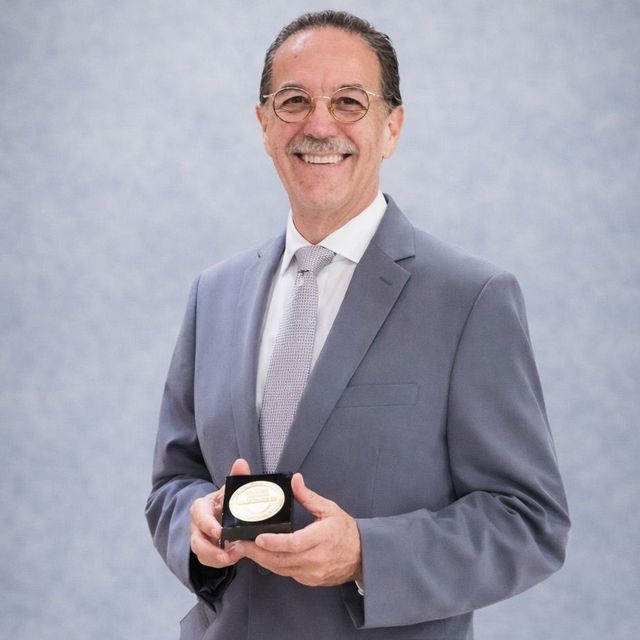 Ramón Eduardo Carranza Fernández, Dentista - Odontólogo San Pedro Garza Garcia