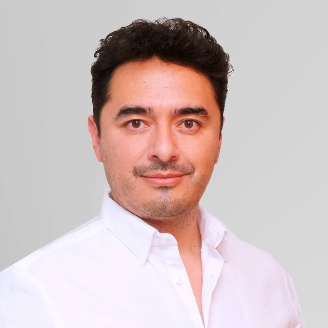 Yari Erwin Paredes Renteria, Pediatra Pachuca