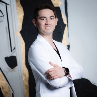 Ampliar imagen: Víctor Jesús Villa Rivera, Médico general Hermosillo