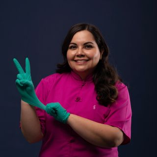 Ampliar imagen: Gladys de la Torre, Odontólogo pediatra Guadalajara