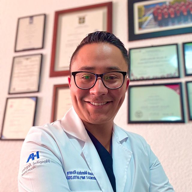 Ricardo Mendoza Rivera, Dentista - Odontólogo Ciudad de México