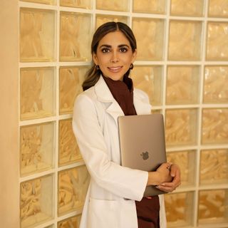 Laura Paola García Márquez, Dermatólogo Guadalajara