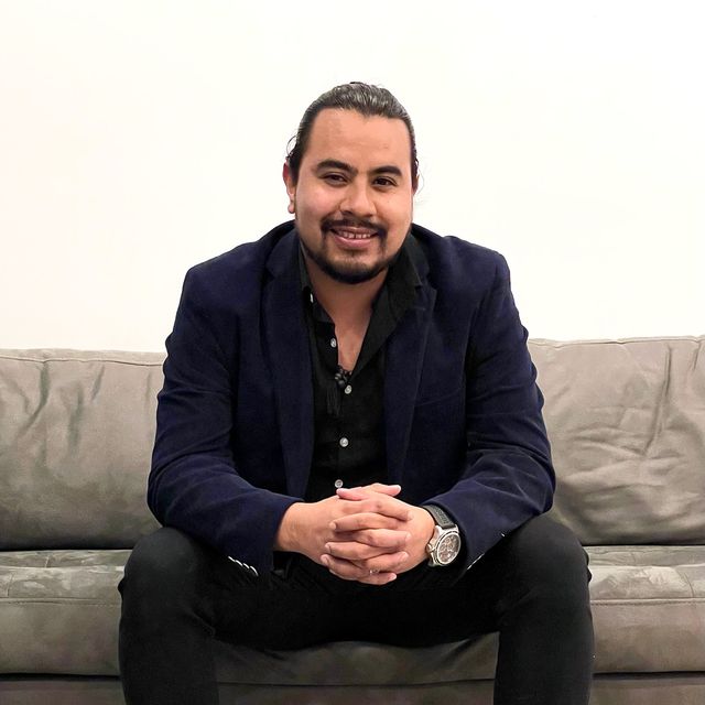 Mijail Torres, Psicólogo Toluca