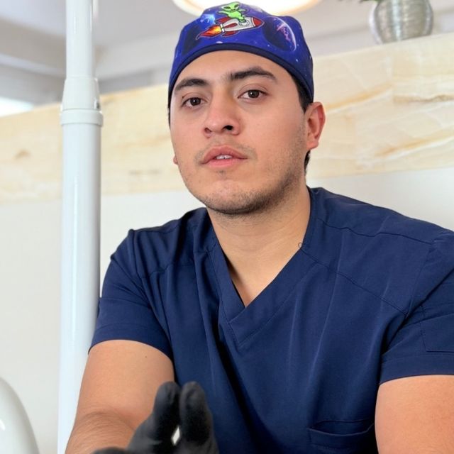 César Armando Hernández Castañeda, Dentista - Odontólogo Ciudad de México