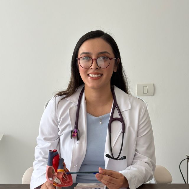 Edna Indira Rodríguez, Cardiólogo Xalapa