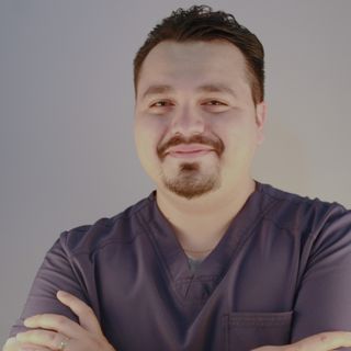 Manuel Humberto Arizpe García, Dentista - Odontólogo Guadalupe