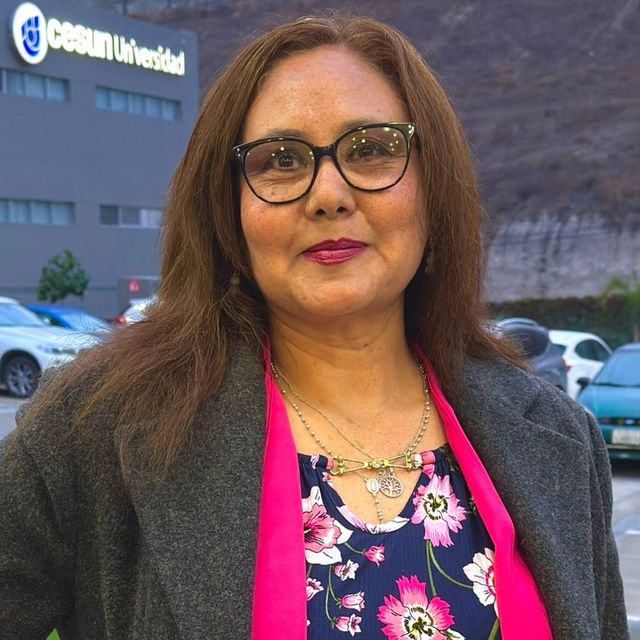 Guadalupe Cecenas, Psicólogo Tijuana