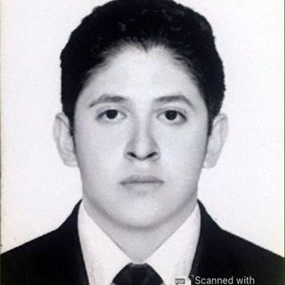 Ampliar imagen: Iván Alvear, Médico general Ciudad de México