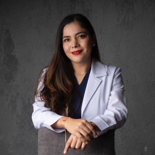 Adilene Zaragoza Herrera, Oftalmólogo Naucalpan de Juárez