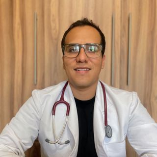 Ampliar imagen: Carlos Augusto Pérez Cadena, Cirujano general San Juan del Rio