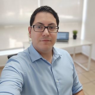 Mtro. Salomón Fernández González