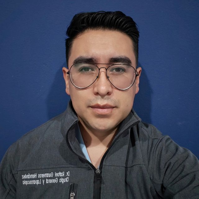 RAFAEL GUARNEROS HERNANDEZ, Cirujano general Tulancingo