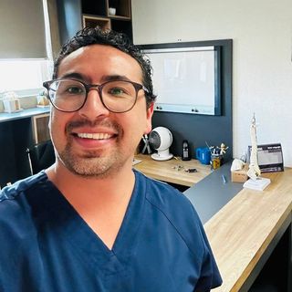 Rodrigo Alamilla López, Ortopedista Metepec