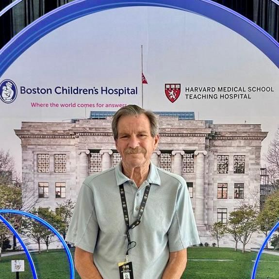 Jorge Alberto Martínez Favela, Pediatra Torreon