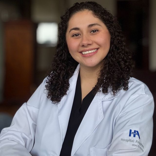 Jessica Serrano Aguilar, Oftalmólogo Ciudad de México