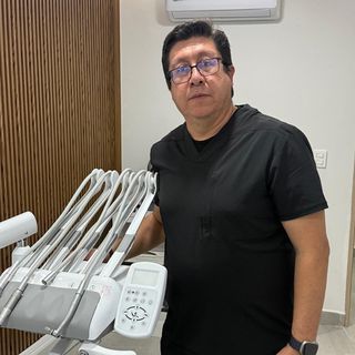 Gabriel Piñera Flores, Cirujano maxilofacial Querétaro