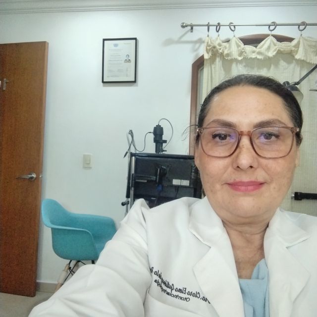 Clara Elena Gutiérrez de la Rosa, Otorrinolaringólogo Zapopan