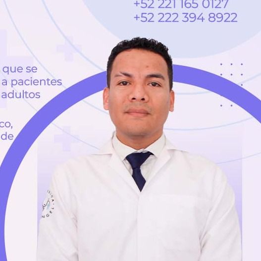 Ramón Gómez Baños, Médico general Puebla