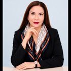 Dra.  Nina  Hernández
