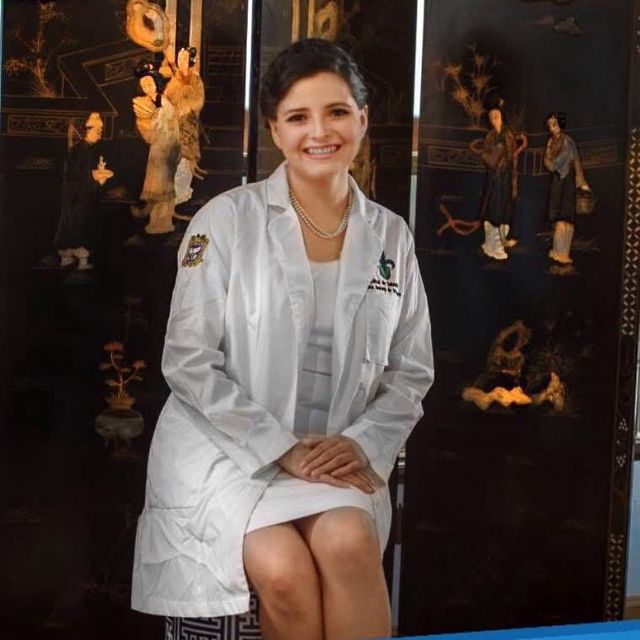 Paulina Montes de Oca Maqueo, Dentista - Odontólogo Xalapa